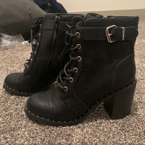 Diba Black ankle boots